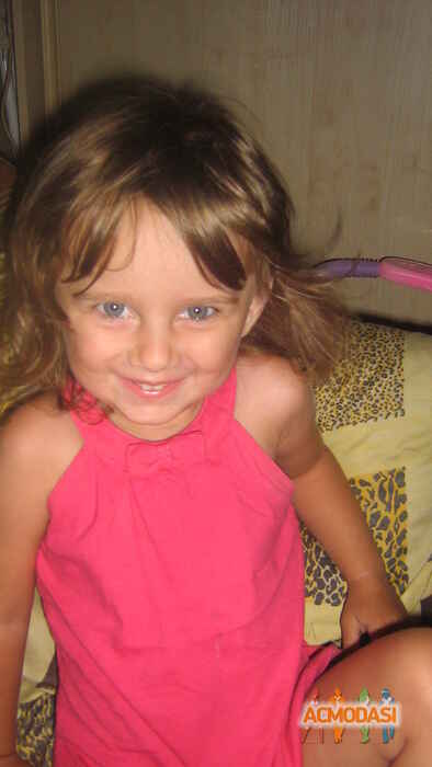 Кира Денисовна Гусельникова фото №53483. Завантажено 31 Липня 2011