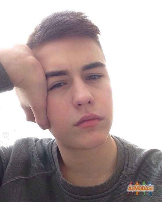 Артур  Приймак фото №993003. Завантажено 03 Грудня 2016