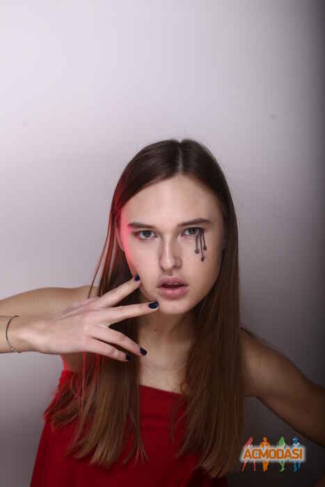Viktoriya  Tserkunyk фото №984545. Завантажено 14 Листопада 2016