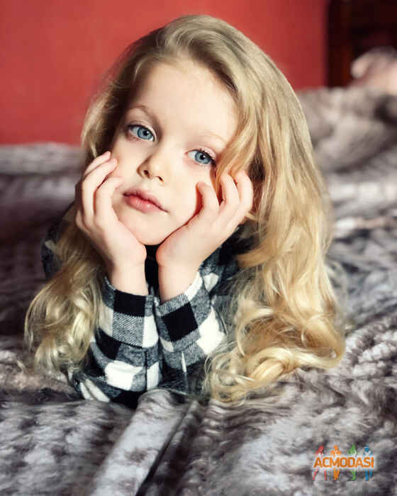 Алиса Лятавская Дмитриевна фото №1477886. Завантажено 20 Листопада 2019