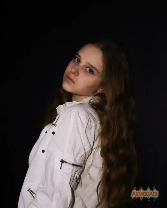 Ulia  Duma фото №1748588. Завантажено 15 Жовтня 2025