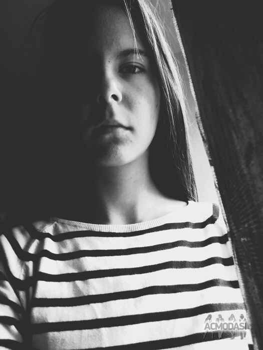 Карина Синановна Лебеденко фото №1475343. Завантажено 13 Листопада 2019