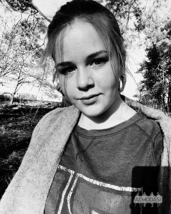 Марина Олегiвна Коваленко фото №1074681. Завантажено 04 Липня 2017