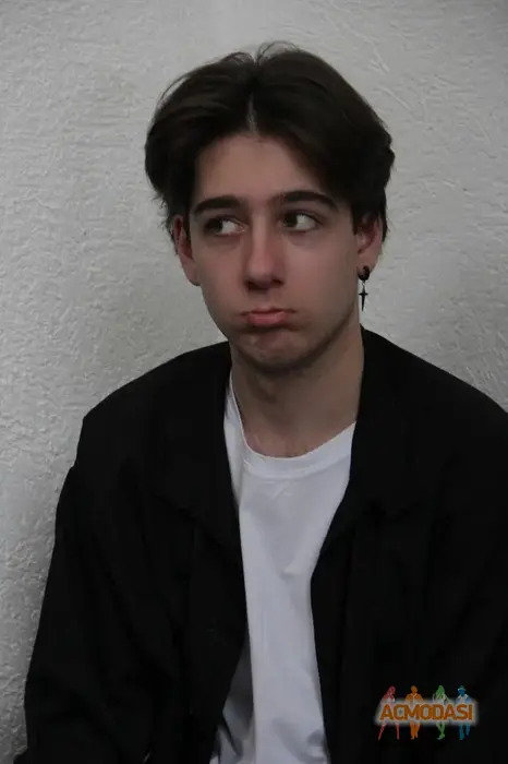 Ілля  Джежела фото №1744892. Завантажено 07 Липня 2025