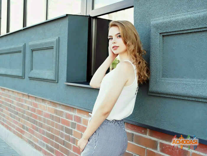 Неллi Олегiвна Каменських фото №1108080. Завантажено 23 Вересня 2017