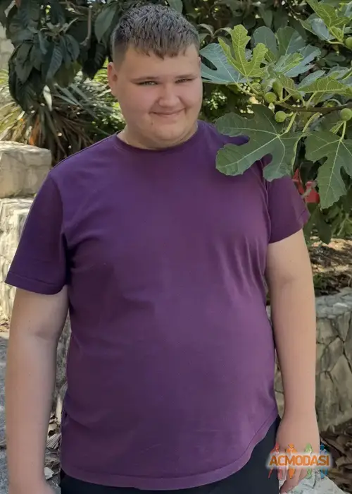 Влад   фото №1749032. Завантажено 27 Жовтня 2025