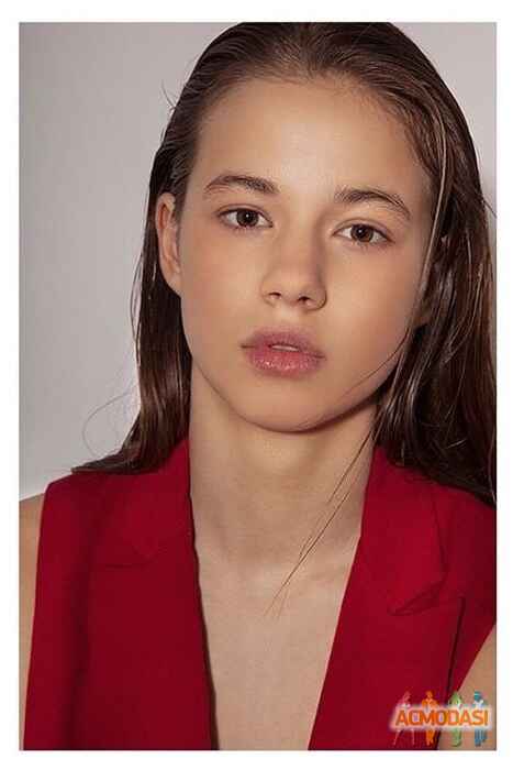 Юлія Ігорівна Мартнів фото №1166529. Завантажено 17 Січня 2018