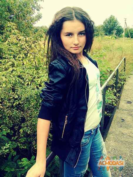 Вікторія  Ціпан фото №1060810. Завантажено 31 Травня 2017