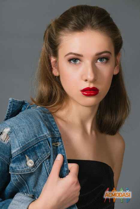 Екатерина Витальевна Скибенко фото №1422491. Завантажено 14 Липня 2019