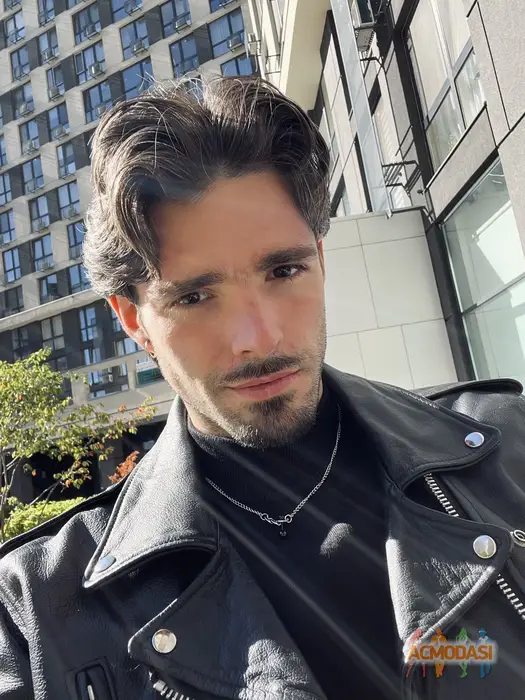 Sandro  Allende фото №1748554. Завантажено 14 Жовтня 2025