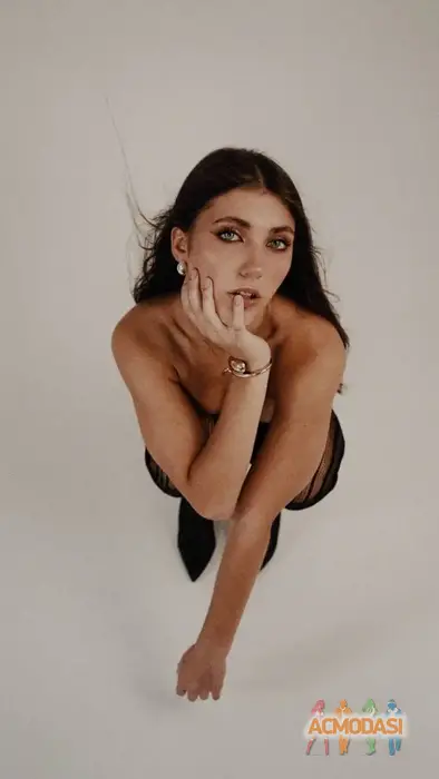 Вероніка  Злочевська фото №1749698. Завантажено 19 Листопада 2025