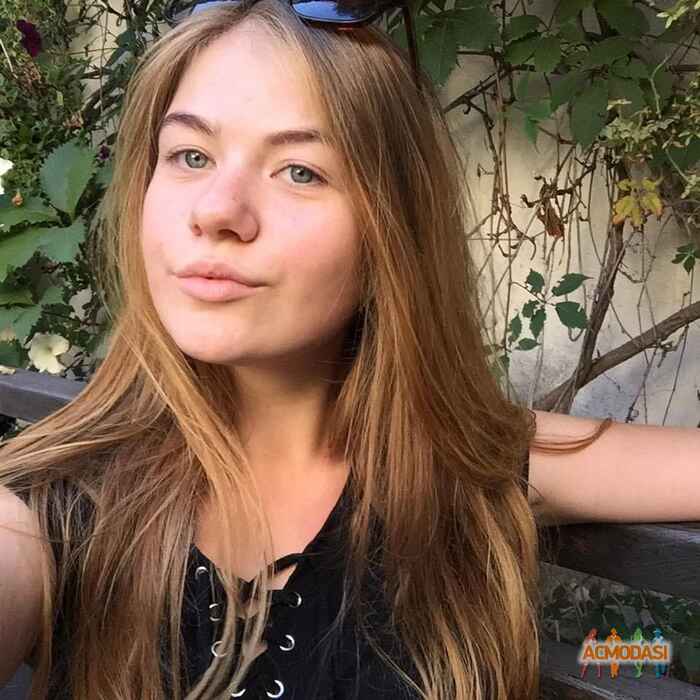 Таня  Чаурова фото №1150096. Завантажено 08 Грудня 2017