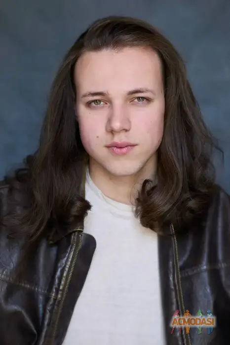 Артур  Салуха фото №1747422. Завантажено 17 Вересня 2025