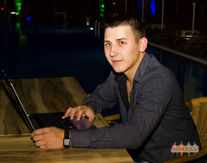 Поканевич  Сергей фото №87594. Завантажено 16 Жовтня 2011