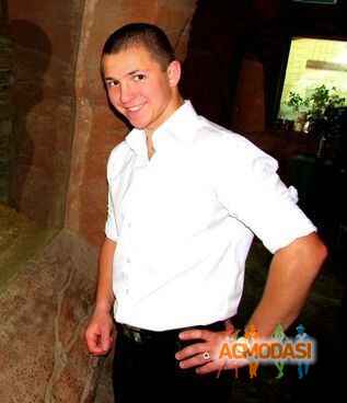 Артем Олегович Алексеев фото №985470. Завантажено 15 Листопада 2016