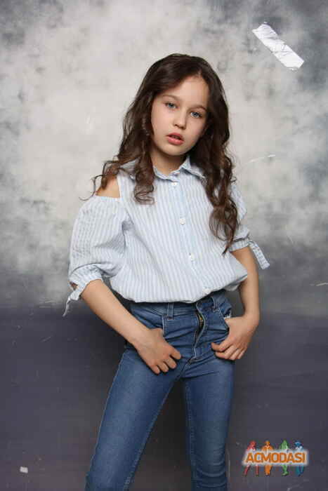 Ілона   фото №1416941. Завантажено 01 Липня 2019