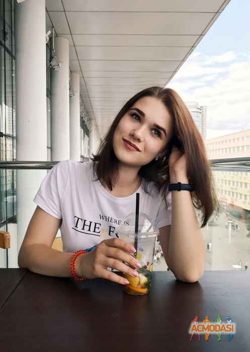 Юлія Вікторівна Попович фото №1461968. Завантажено 16 Жовтня 2019