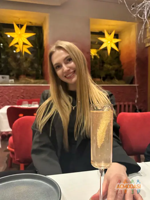 Вікторія Андріївна Чмух фото №1752367. Завантажено 30 Січня 2026