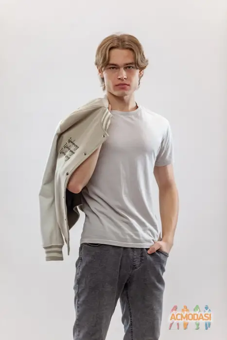 Даніл Володимирович Білик фото №1750835. Завантажено 25 Грудня 2025