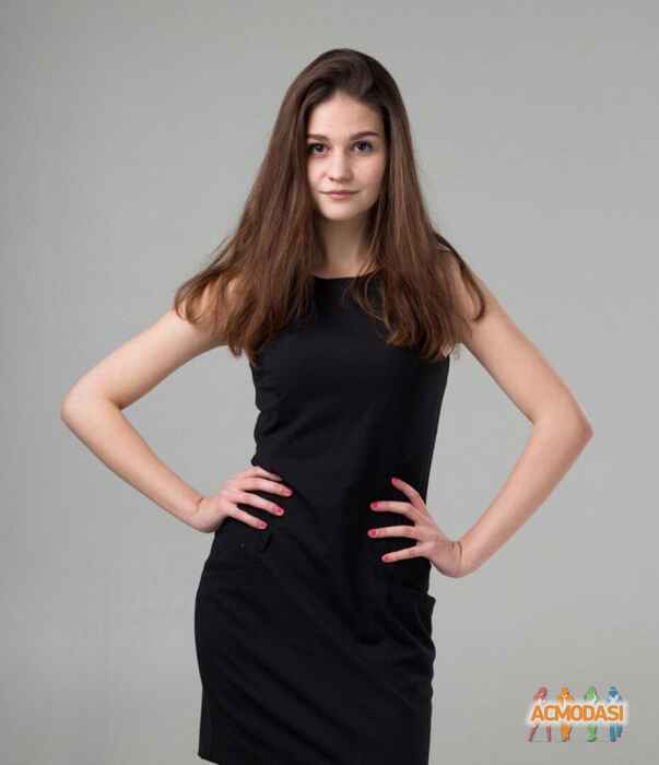 Олександра Володимирівна Левицька фото №1083994. Завантажено 27 Липня 2017