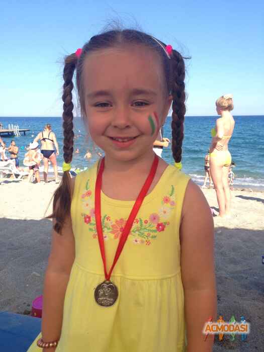 Злата Евгеньевна Головня фото №1103630. Завантажено 13 Вересня 2017