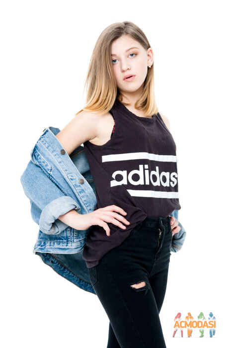 Діана Олександрівна Місніченко фото №1039618. Завантажено 04 Квітня 2017