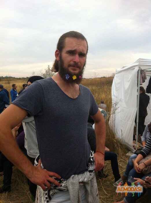 Игорь  Карюкин фото №979373. Завантажено 01 Листопада 2016