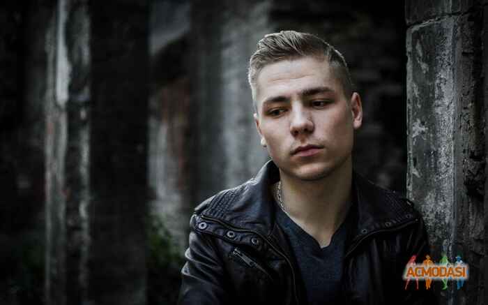 Володимир Володимирович Саракула фото №1015852. Завантажено 03 Лютого 2017