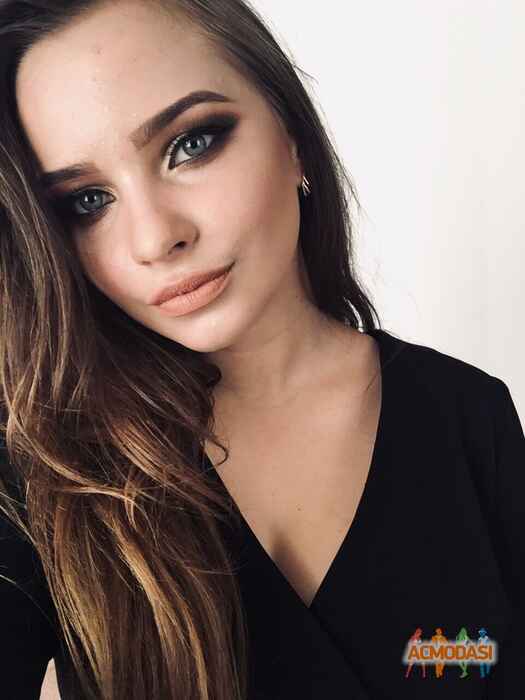 Іванна Богданівна Михно фото №1482152. Завантажено 30 Листопада 2019