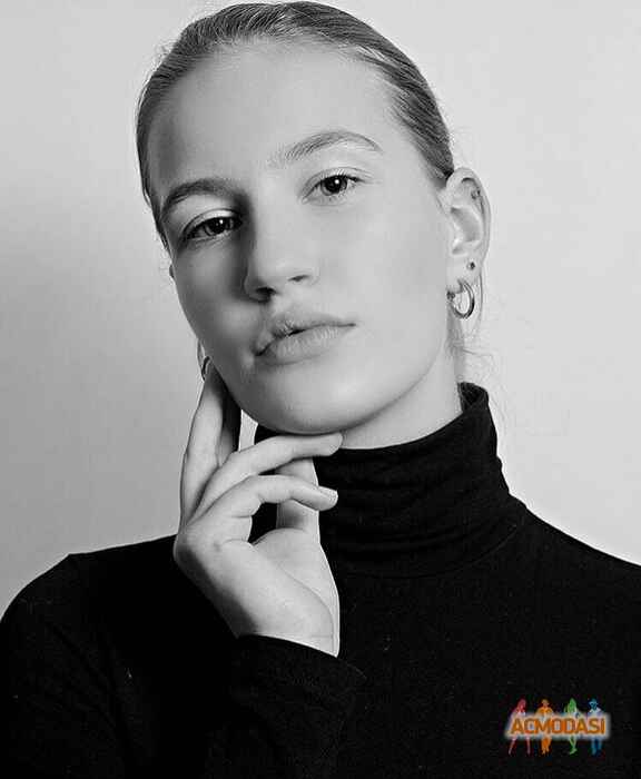 Катерина Русланівна Гармідер фото №1450702. Завантажено 19 Вересня 2019