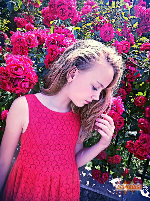 Ангелина Олеговна Смоляр фото №1068429. Завантажено 19 Червня 2017