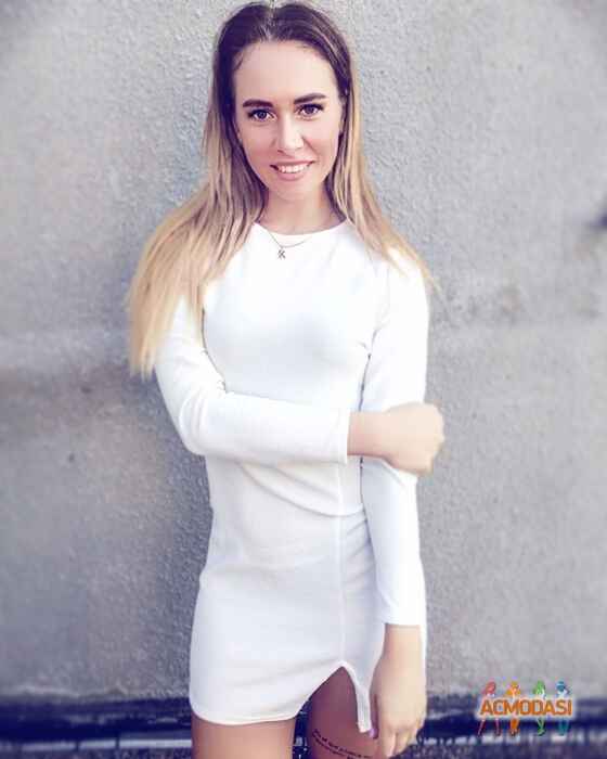 Kristina  Milinkova фото №1537552. Завантажено 10 Червня 2020