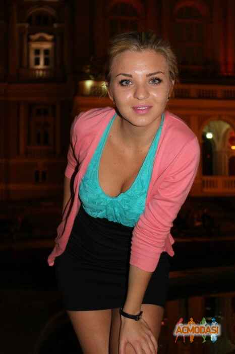 Анна Владимировна Сухомлинова фото №507367. Завантажено 09 Жовтня 2013