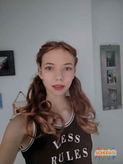 Мишель  Смаглик фото №1132339. Завантажено 07 Листопада 2017