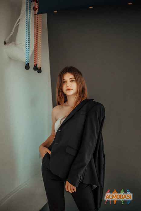 Карина  Херенкова фото №1552423. Завантажено 27 Липня 2020
