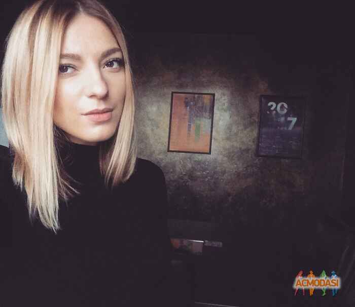 Діана Дмитрівна Медведєва фото №1143645. Завантажено 27 Листопада 2017