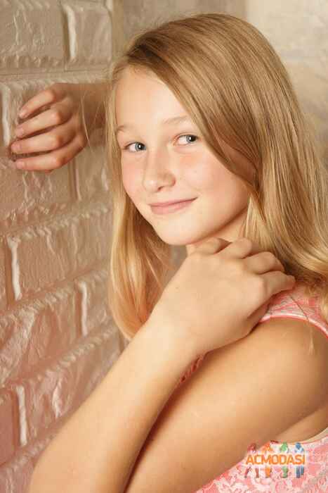 София   фото №1045938. Завантажено 22 Квітня 2017