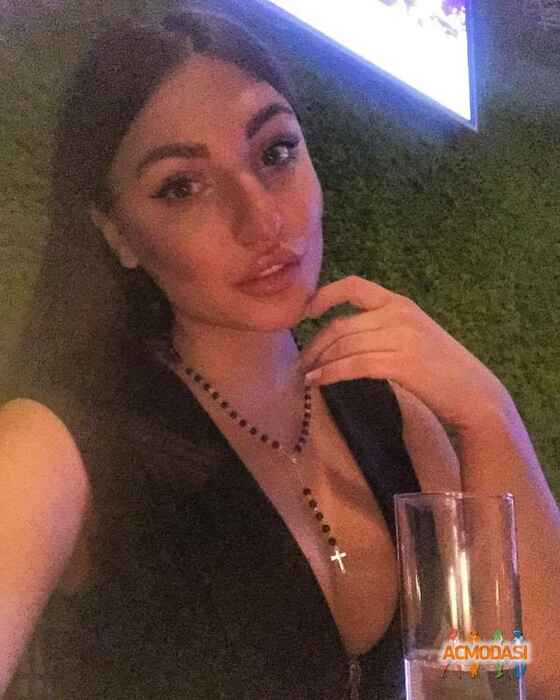 Elizabeth  Dalamansky фото №1232400. Завантажено 17 Травня 2018