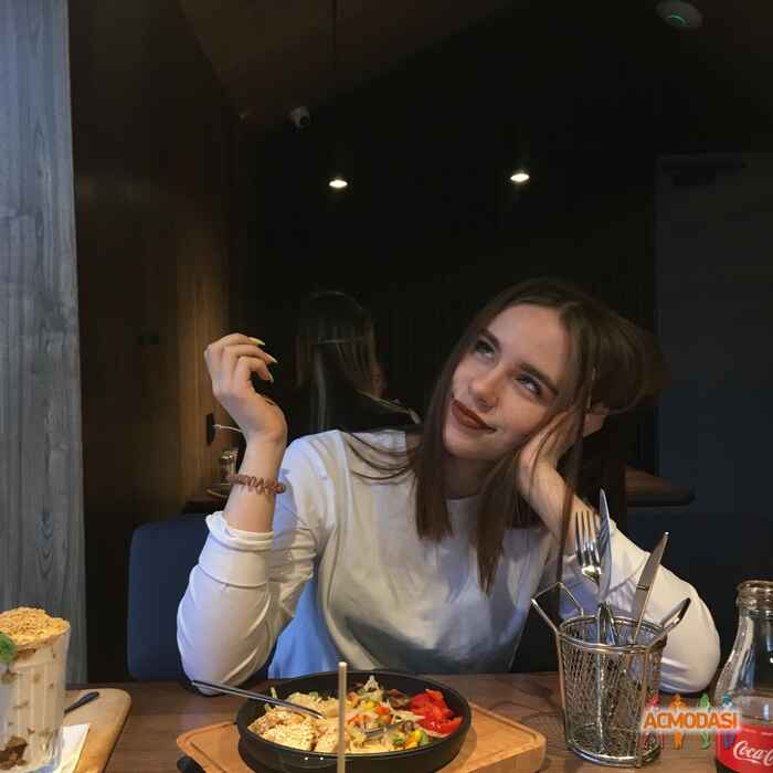 Яна Валерьевна Бутхарейт фото №1444827. Завантажено 06 Вересня 2019