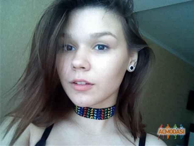 Карина Ігорівна Комарова фото №931766. Завантажено 13 Липня 2016