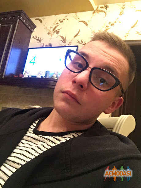 Володимир Костянтинович Бричка фото №1196811. Завантажено 28 Лютого 2018