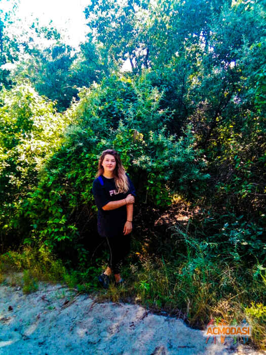 Юлия Игорьевна Колесниченко фото №1261685. Завантажено 20 Липня 2018