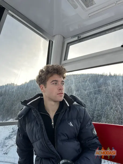 Олександр  Сахно фото №1746453. Завантажено 24 Серпня 2025