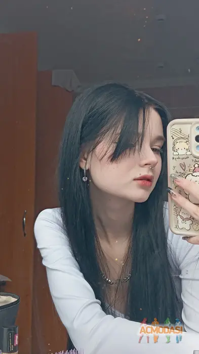 Поліна  Павленко фото №1740988. Завантажено 16 Березня 2025