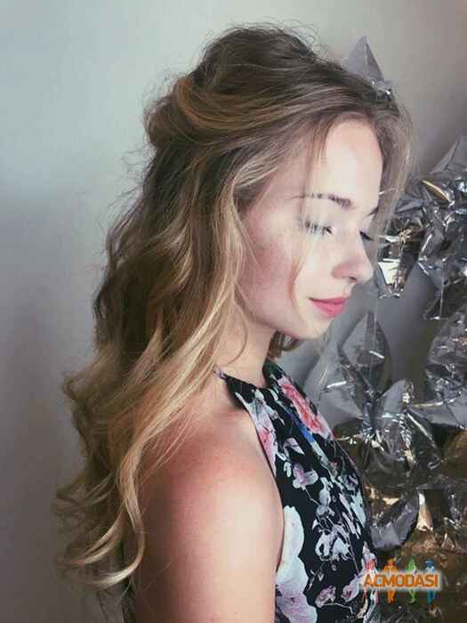 Яна Леонидовна Миронец фото №1093124. Завантажено 18 Серпня 2017