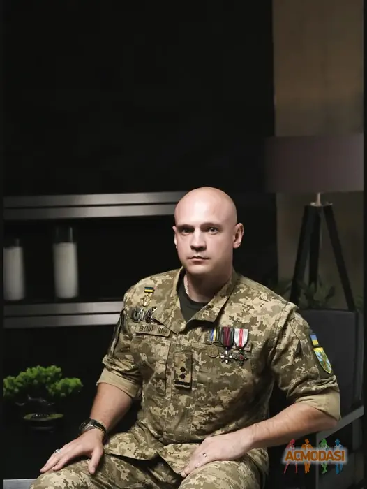 Володимир  Шатарський фото №1743479. Завантажено 25 Травня 2025
