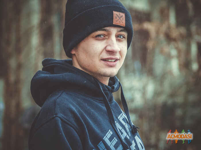 Володимир  Пиптюк фото №1374022. Завантажено 06 Березня 2019