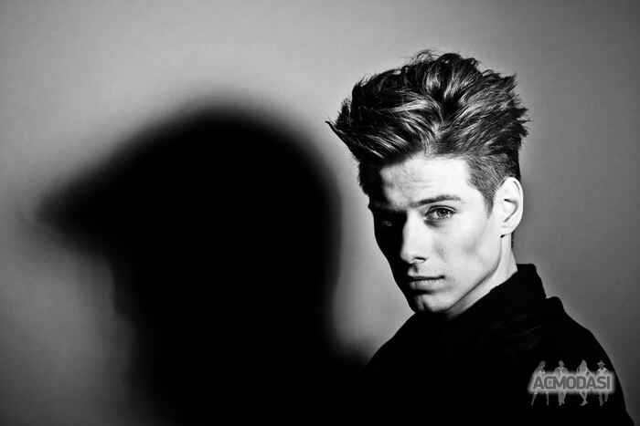 Ярик  Чемерис фото №771606. Завантажено 25 Листопада 2014