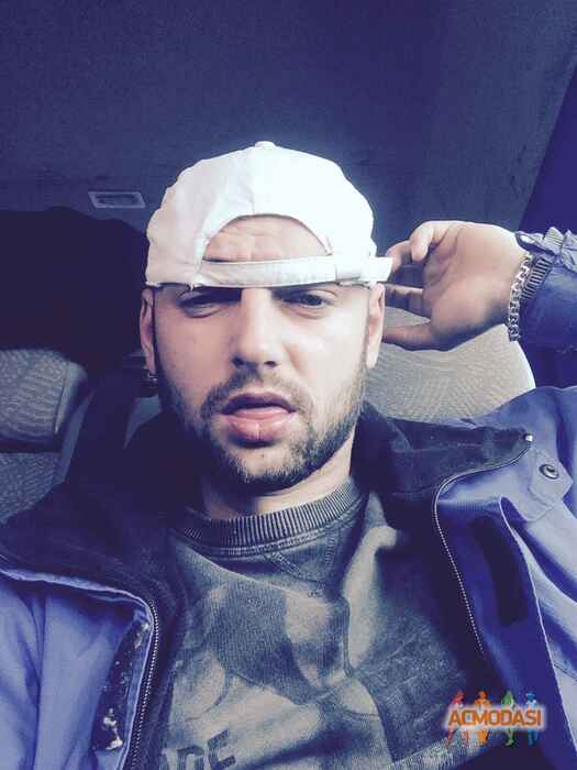 Vova Vladimirovich Kutsiuruba фото №1178510. Завантажено 03 Лютого 2018