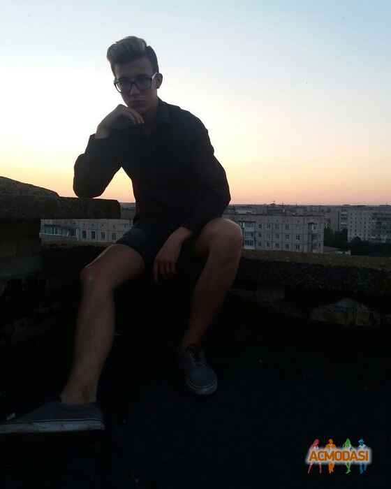 Stanislav Vasuliovich Ivaniuk фото №1127698. Завантажено 31 Жовтня 2017